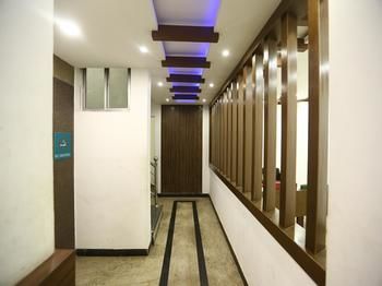 Hotel Oyo Vadapalani Murugan Temple Chennai